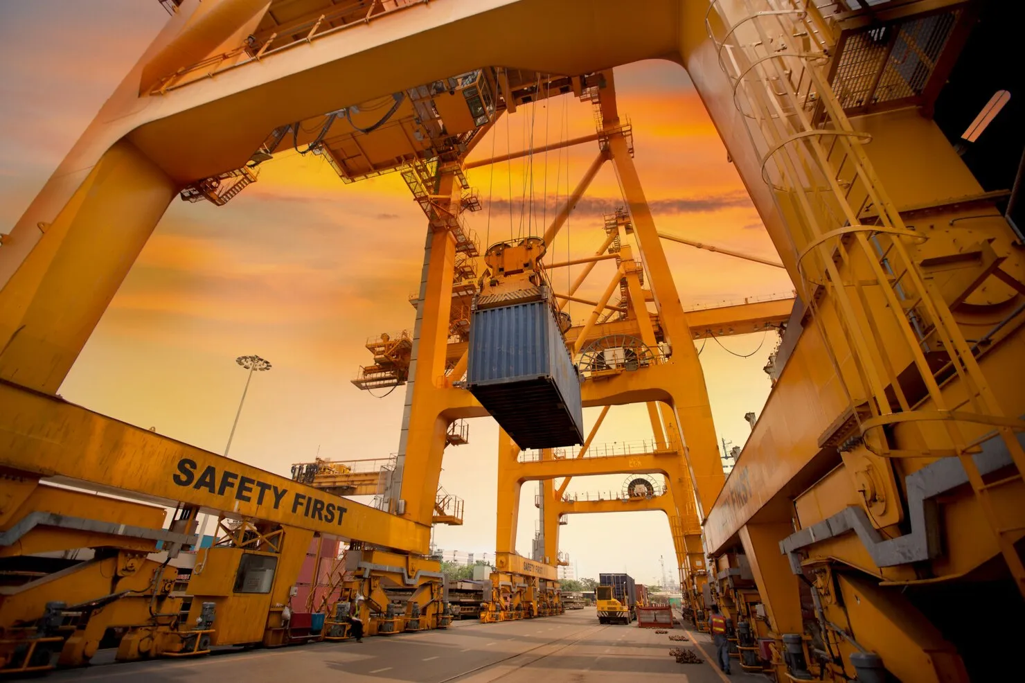 12 Logistique Chine Afrique Aerien Maritime Ou Groupage — Logistique Chineafrique Aerien Maritime Ou Groupage | NextGen Intl Agency